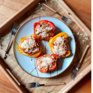 Campanili al forno con ripieno di mozzarella e quinoa.