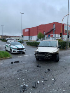 Scontro in centro a Borgaro: un ferito in codice giallo