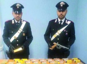 Armi illegali in casa, arrestato un 46enne