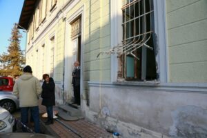 San Francesco, rubate le pistole della Polizia municipale