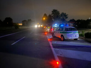 Controlli su strada: pioggia di sanzioni e due patenti ritirate