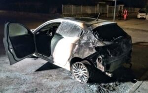 Ciriè, torna l’incubo del piromane: un’altra auto in fiamme