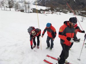 Due morti sotto la valanga in Valgrinseche: di Mezzenile uno degli scialpinisti travolti
