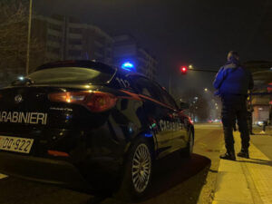 Festa privata in città, 14 persone nei guai