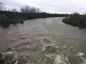 Maltempo, chiuso il canale di Rivarolo