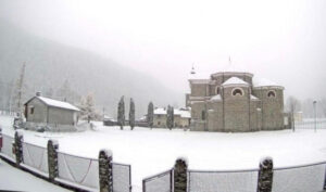 Meteo, arriva la prima neve sulle Valli di Lanzo – VIDEO