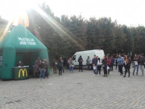 McDonald’s ha aperto a San Maurizio: il 14 dicembre ci sarà la festa di inaugurazione