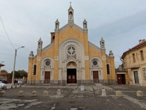 Niente offerte nelle gettoniere: «le rubano…» La carità ai tempi di Satispay