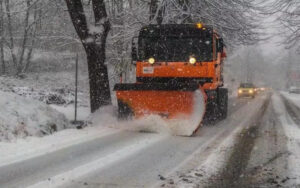 Meteo, arriva la neve nel Ciriacese e nelle Valli di Lanzo