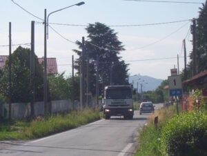 San Maurizio: auto troppo veloci in via Maffei