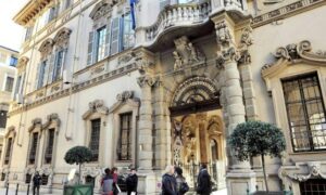 Logistica, il caso Postalcoop a Ciriè: 36 lavoratori a casa senza stipendio
