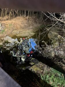 Finisce con l’auto nel torrente Fisca e muore