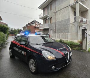 Coltellate alla moglie, arrestato un 62enne a San Maurizio