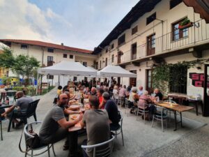 Questa sera la “pastasciutta antifascista” a Ciriè: la festa inventata da Alcide Cervi