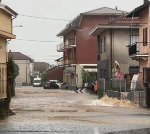 Allarme maltempo, chiusi i ponti di Villanova e Lanzo sul torrente Stura