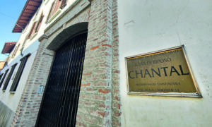Casa Chantal, il Comune: «Resterà una rsa»