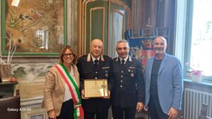Dopo 40 anni nell’Arma la meritata pensione per il luogotenente Angelo Stampiggi