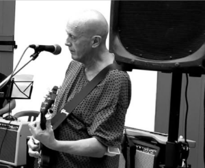 Chitarre e tele di un artista vero: addio a Angelo “Aio” Riposio