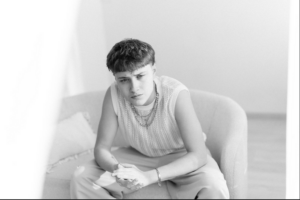 Stefano Pitasi, il ragazzo dei record: “Me l’hai insegnato tu” vola sul web e guarda a Sanremo