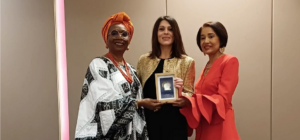 Eccellenza canavesana nel Mondo: Mirella Abbà premiata in Bahrein dalla Fondazione IWEC -Photogallery-
