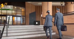 Maxi sequestro da 1,5 milioni a mercante d’arte: accusato di evasione e autoriciclaggio