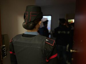 Villa degli orrori a Ivrea: tra sesso, droga e maltrattamenti