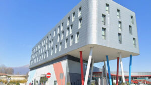 Aveva devastato un piano di un albergo di Rivarolo: 40enne di Busano condannato a un anno e 4 mesi