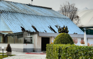 Lanzo: diverse squadre di pompieri contro l’incendio divampato nell’area del polisportivo