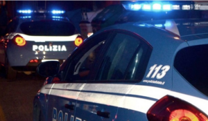 Sorpreso a rubare di notte negli uffici computer e iPad: arrestato 49enne