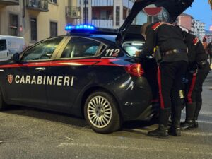 Controlli a tappeto dei carabinieri: sospesi due locali per lavoro nero e gravi carenze di sicurezza