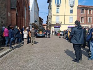 L’ultimo saluto a Marco Aleotti: Cirié sabato ha pianto il regista di “Porta a Porta”