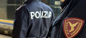 Treno bloccato per “gioco”: azionano il freno d’emergenza e fuggono, identificato un 21enne