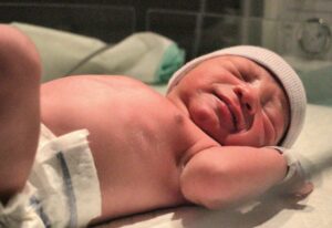 Giornate di prevenzione della Sindrome del Bambino Scosso, le iniziative alla pediatria di Ciriè