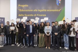 Educazione alla legalità economica: premiati gli studenti vincitori di “Ragazzi in aula”.