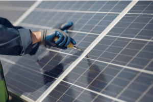 Energia pulita, a Borgaro Torinese nasce il primo hub fotovoltaico di Blu Way e Coesa