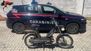 Volpiano, gli rubano il motorino nel 1984: i Carabinieri glielo restituiscono dopo 42 anni