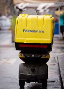 Posta lumaca a Rocca, bollette consegnate in ritardo