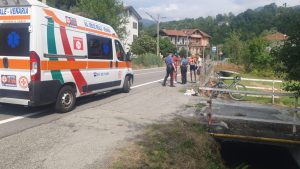 Ciclisti travolti, i carabinieri confermano la lite con l’automobilista prima del drammatico fatto: l’uomo si sarebbe costituito