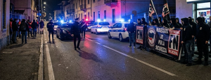 L’incendio appiccato dai “pompieri” del web: la scorciatoia di Forza Nuova in via Remmert