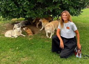 Cristina Chiabotto fa visita ai “vagabondi” di Barbania. Visite aperte domenica 6