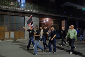 La diretta dalla ‘passeggiata della sicurezza’ Forza Nuova a Ciriè: ronda con 14 persone