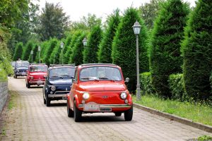 Raduno Fiat 500 a Giaveno: 80 vetture storiche e il 5° Memorial Domenico Politanò